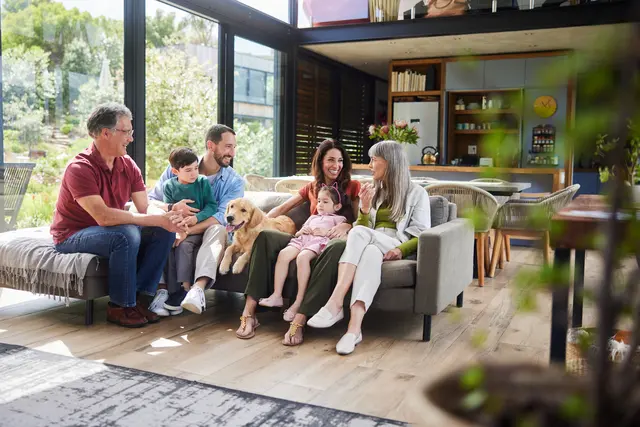 Die GEDESAG bietet Menschen in allen Altersklassen vielfältige Wohnformen in zahlreichen Gemeinden der Region.  | Foto: iStock