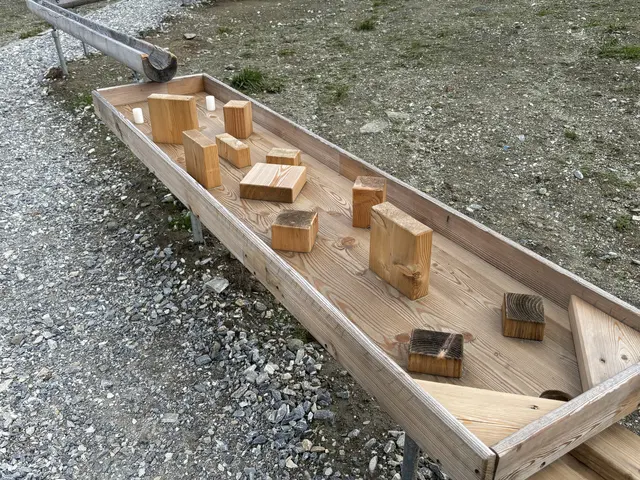 Die Kugelbahn aus Holz lässt Grüßen. | Foto: Christian Amtmann
