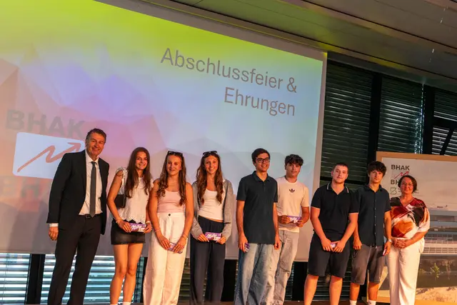 viele Auszeichnungen in der 1 AK