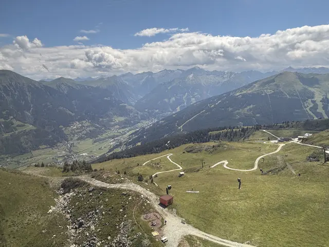 Der Blick Richtung Badgastein. | Foto: Christian Amtmann