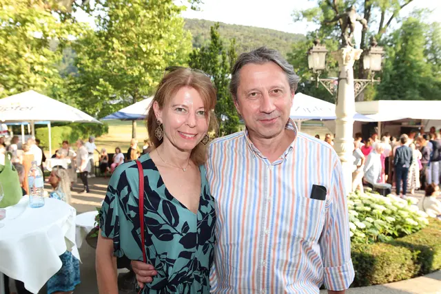 Langer Titel: Landesamtsdirektorstellvertreterin Verena Sonnleitner mit ihrem Mann Daniel. | Foto: Manfred Wlasak