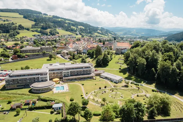 Das Kurzentrum Bad St. Leonhard ist von den angekündigten Sparplänen derzeit noch nicht unmittelbar betroffen, warnt jedoch vor möglichen langfristigen Folgen. | Foto: René Knabl