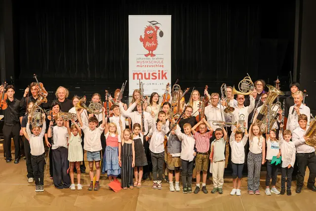 Neben zahlreichen Konzerten war auch in diesem Schuljahr das Fest der Musik im Stadtsaal ein Highlight zum Schulschluss. | Foto: Fam. Buchebner