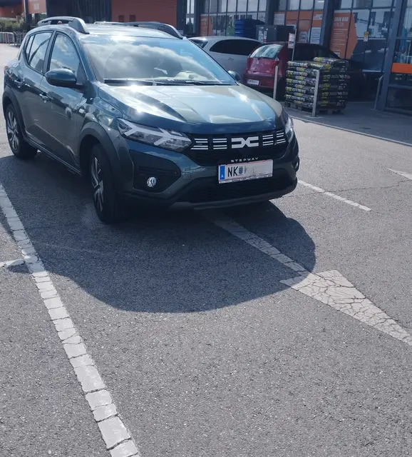 Zum Glück parken nicht alle OBI-Kunden so. | Foto: Name d. Fotografen d. Red. bekannt