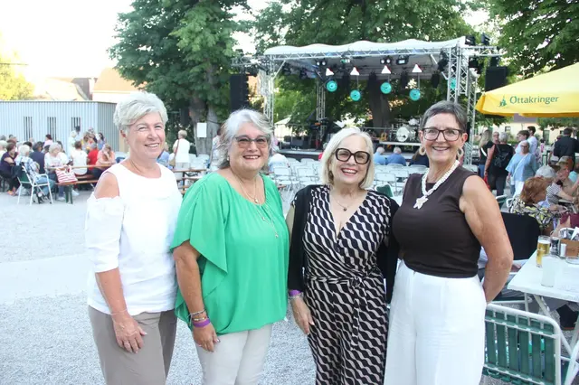 Bad Fischauerinnen Monika Lenz, Susi Hudler, Elisabeth Graschütz, Elisabeth Lind-Wöhrer. | Foto: treilaf