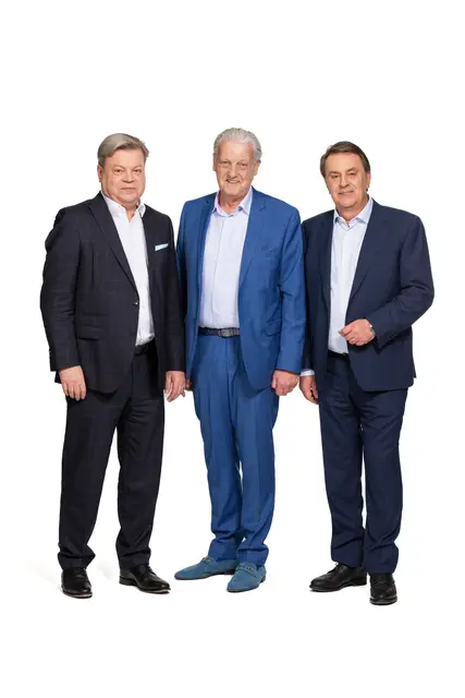 Abgeordneter zum Nationalrat WBNÖ Direktor Harald Servus, Bezirksgruppenobmann in Hollabrunn Alfred Babinksy und WKNÖ Präsident WBNÖ Landesgruppenobmann Wolfgang Ecker über die Senkung der Lohnnebenkosten. | Foto: WBNOE/Monihart 