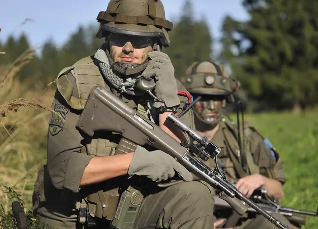 Das Sturmgewehr 77 ist besonders laut. Zum Einsatz kommt es nicht nur beim Bundesheer (Bild), sondern auch bei der Polizei. | Foto: Guenter Filzwieser/Bundesheer