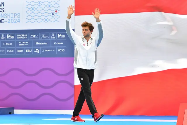 Der Purkersdorfer Nico Schaller bei einer Siegerehrung 2024.  | Foto: GEPA Pictures