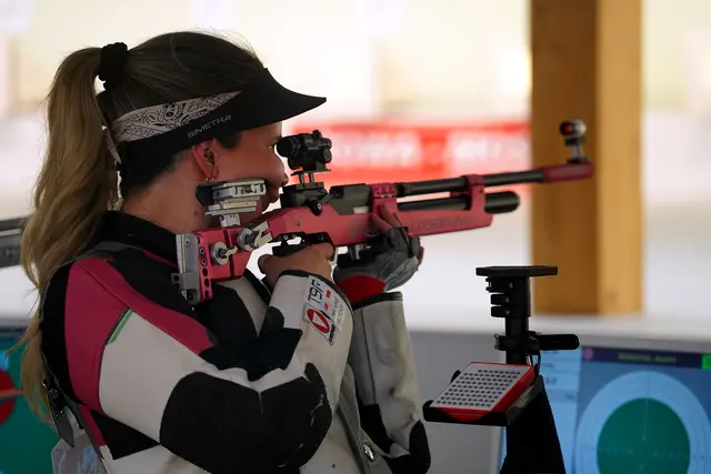 Jasmin Kitzbichler (SG Thierberg) erreichte in 60 Liegend mit dem Kleinkalibergewehr, im 3x20 Dreistellungskampf sowie im Luftgewehr-Einzel jeweils Gold im ARGE ALP Cup 2026 in Innsbruck | Foto: Christian Kramer / TLSB