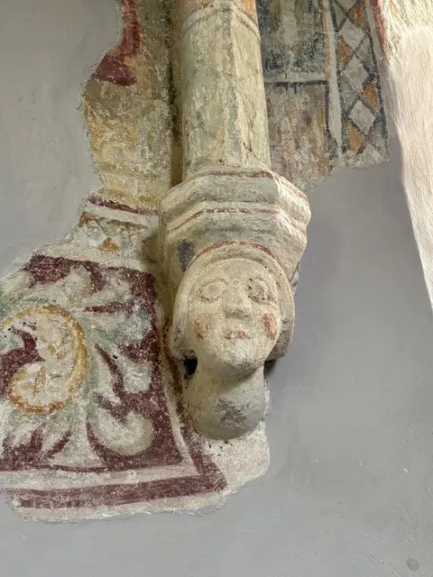 Eine der romanisch anmutenden Figuren, die jenen in der Stiftskirche St. Paul im Lavanttal ähneln. | Foto: MeinBezirk/Susanne Veronik