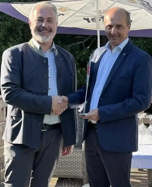 Rudolf Schamberger und Roland Mühlberger (v. l.). | Foto: Lions Club Mattigtal