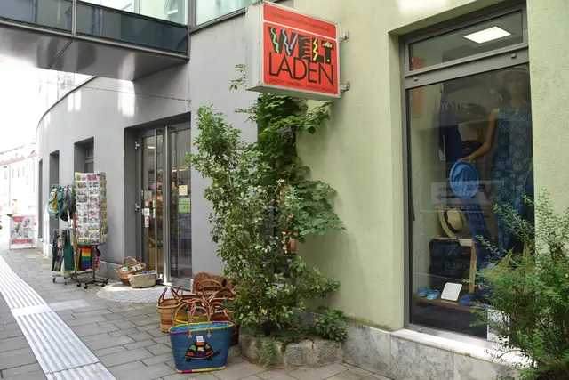 Der Weltladen in Baden ist Spezialist für Fairen Handel. | Foto: Mirjam Preineder