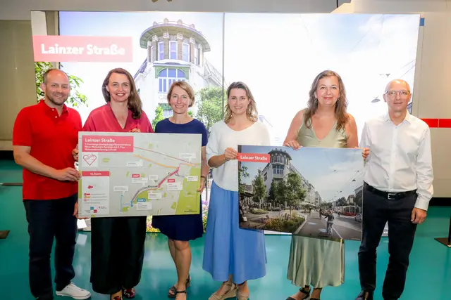 Bezirksvorsteher-Stellvertreter Marcel Höckner (SPÖ), Neos Wien Klubobfrau Selma Arapović, Gudrun Senk, technische Geschäftsführerin der Wiener Linien, Bezirksvorsteherin Johanna Zinkl (ÖVP), Öffi- und Planungsstadträtin Ulli Sima (SPÖ) und Christian Zant, Baustellenkoordinator der Stadt Wien. | Foto: Stadt Wien/Christian Fürthner