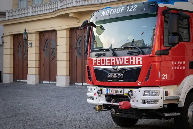 Am Freitagnachmittag trafen Gewitter auf Wien. Die Folge: Zu Spitzenzeiten war die Berufsfeuerwehr mit knapp 200 Kräften auf den Straßen. | Foto: APA-Images / KURIER / Gilbert Novy