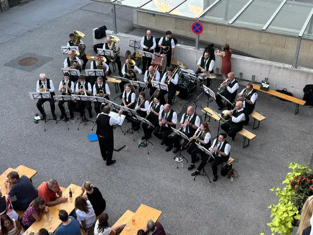 Die Vogelperspektive auf die Werksmusik Tenneck. | Foto: Christian Amtmann