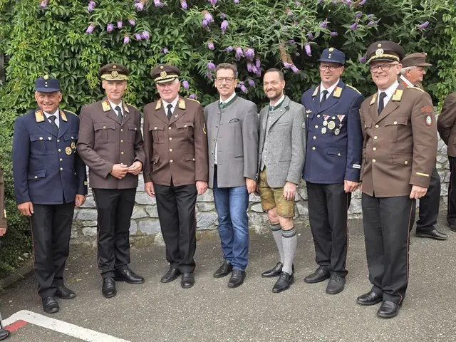 Verantwortungsträger in den Feuerwehren und Öffentlichkeit beim Festakt zum Bereichsfeuerwehrtag. | Foto: Anita Galler