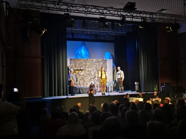 In der Rolle der Geierwally begeisterte Birgit Putz das Publikum mit einer ausdrucksstarken Darbietung. | Foto: Julia Steyrer