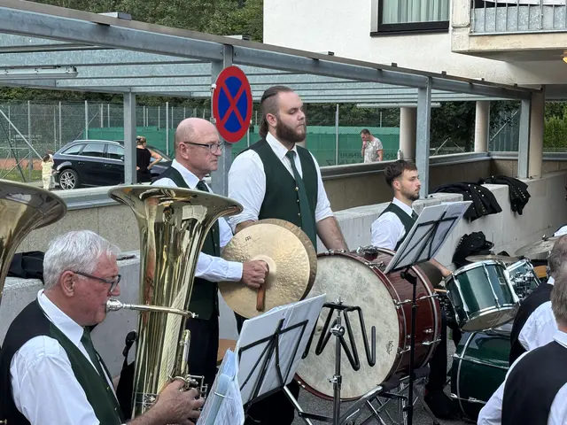Die Mischung der zahlreichen Instrumente ergibt wunderbare Musik. | Foto: Christian Amtmann