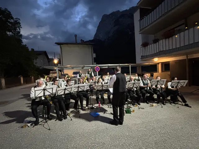 Die Abendstimmung beim Konzert. | Foto: Christian Amtmann