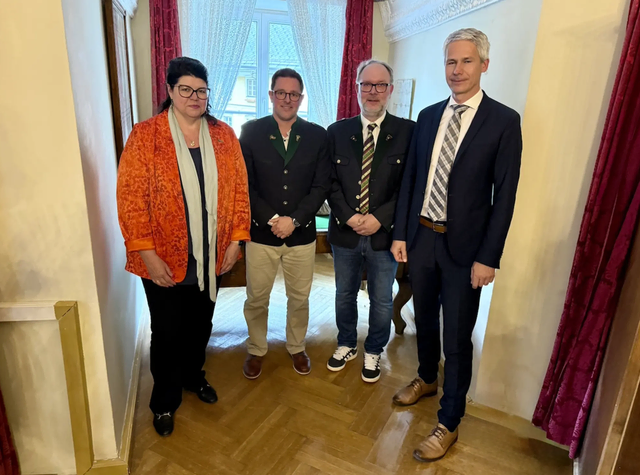 Gerhard Turtukowskyj (2. v.l.) ist seit 27. April diesen Jahres Vizebürgermeister der Marktgemeinde Vordernberg. | Foto: H. Hubner