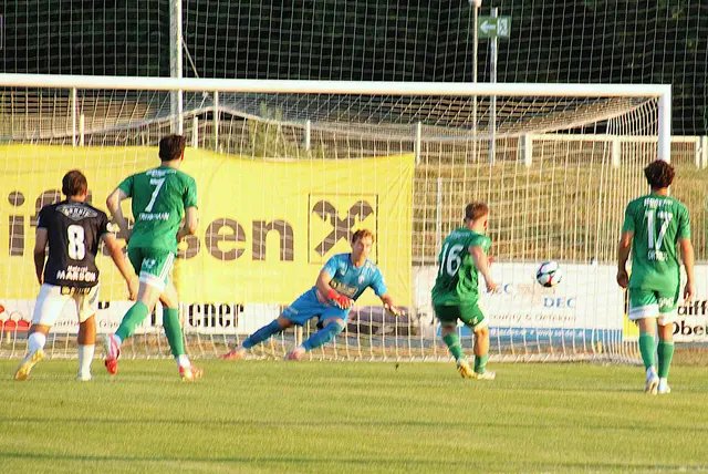 Daniel Markl verwandete sicher zum 1:1 Ausgleich. | Foto: Peter Seper