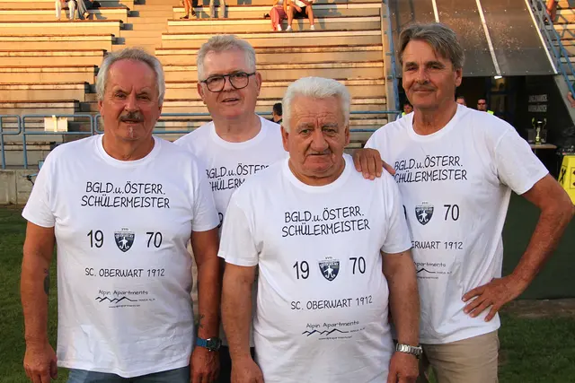 Sie schossen alle Gegner im wahrsten Sinne des Wortes vom Platz - Oberwarts Traumsturm: Peter Böcskör, Karl Halper, Gerhard Fasching und Gerhard Ochsenhofer.  | Foto: Peter Seper