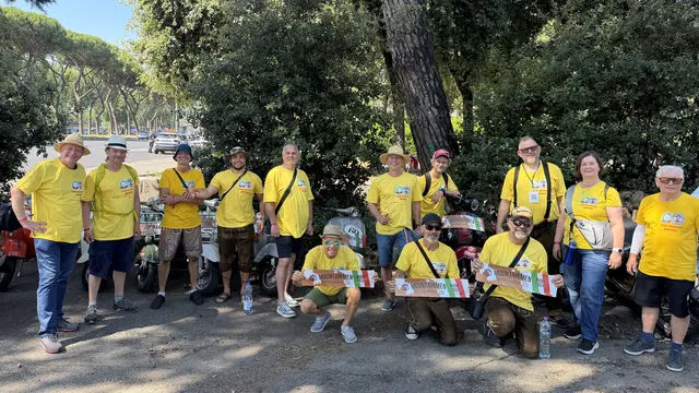 Die versammelten Mountainmen beim Stadio Olimpico – Olympiastadion Rom. | Foto: AVG Filmproduktion