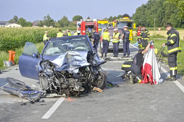Schwerer Frontalzusammenstoß mit tödlichem Ausgang auf der B148 | Foto: Manfred Fesl