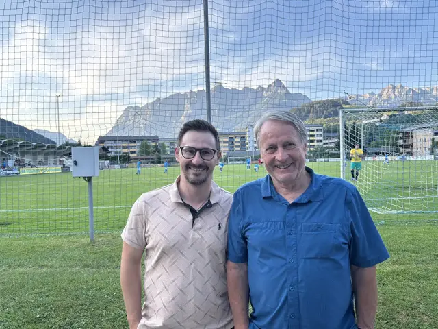 Josef Faschingbauer mit einem ehemaligen Vereinsspieler Alexander Hala. | Foto: Christian Amtmann