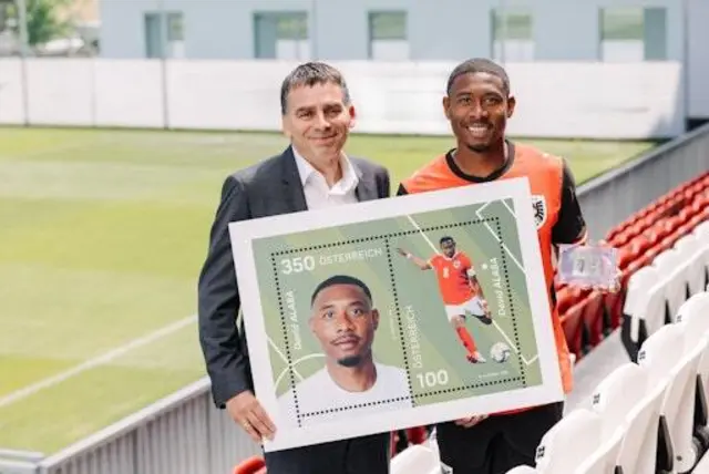 Die neue Sonderbriefmarke ist da - Ab Montag kann man sie kaufen. | Foto: Österreichische Post AG