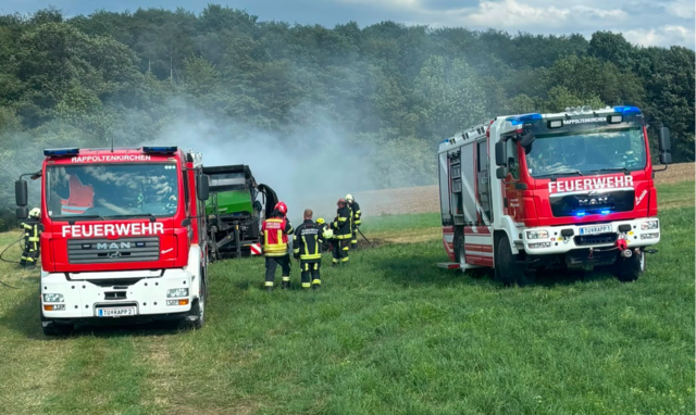 Am Samstagnachmittag, dem 18. Juli 2026, wurden mehrere Feuerwehren zu einem Brandeinsatz im Gemeindegebiet von Sieghartskirchen alarmiert. | Foto: DOKU NÖ
