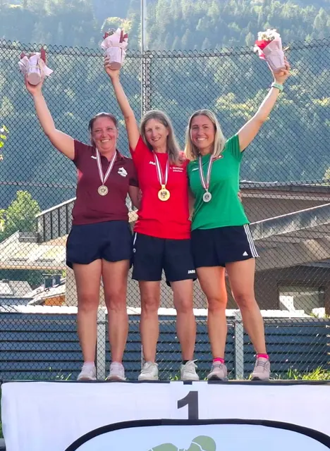 Von links: Nadine Nagele, Claudia Schuster, Lisa Gruber