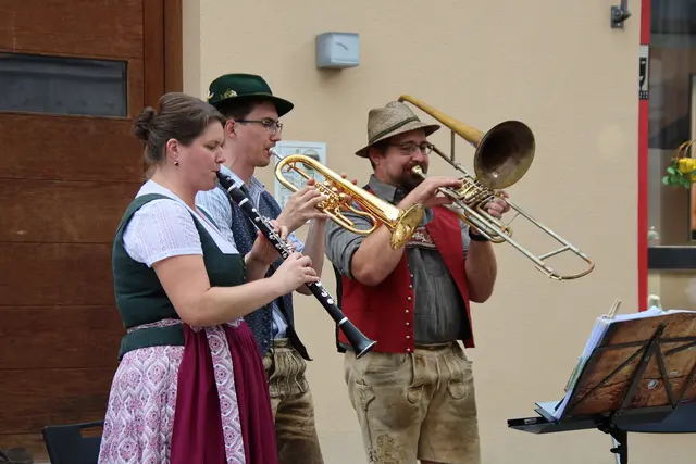 Zünftig spielte auch die Äigridschn Muse auf.