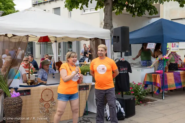 Tanzerlebnis von Andrea und Roberto vom ASKÖ Fit-Dance vor dem DJ-Bereich. | Foto: cine-motion.at / R. Ivanek