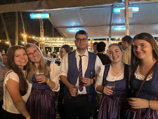 Der MV Stinatz war am Freitag zu Besuch | Foto: Johanna Müllner