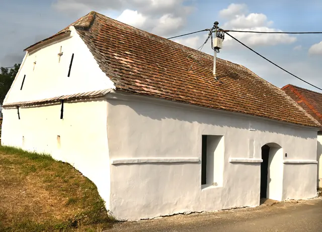 Etwa 500 Jahre altes Presshaus der Familie Schüller | Foto: Herbert Schleich