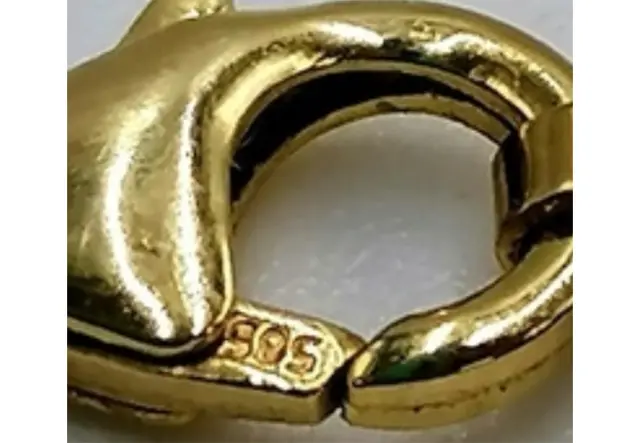 Juwelier Sascha klärt in der zweiten Ausgabe seines neuen Ratgebers über die unterschiedlichen Goldlegierungen, besonders 14-Karat-Gold, und ihren Wert auf. | Foto: Juwelier Sascha