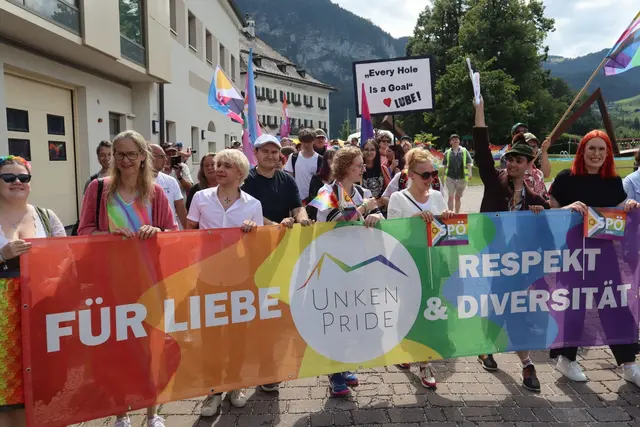  Am Beispiel der Unken Pride sieht man eindrucksvoll wie die Queere Gemeinschaft zusammenhält und sich füreinander einsetzt. | Foto: Heublumen - LGBTQIA+ Initiative