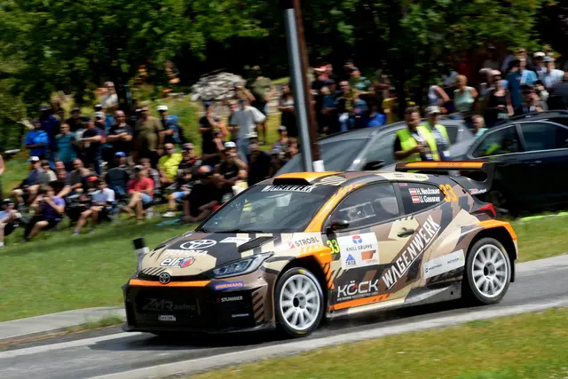 Hermann Neubau konnte acht der elf Sonderprüfungen gewinnen und krönte sich als erfolgreichster Fahrer der Weiz Rallye.  | Foto: Harald Illmer