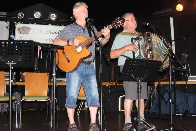 Willi Hartl und Rudi Planke, beide aus Linz
