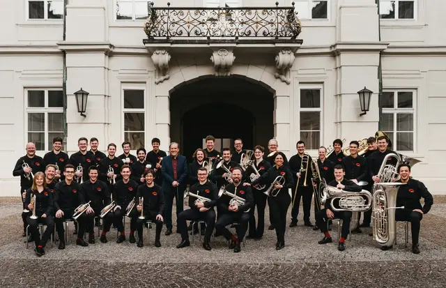 Die R.E.T. Brass Band bringt moderne Brass-Klänge auf die Bühne der Promenadenkonzerte. | Foto: Amir Kaufmann