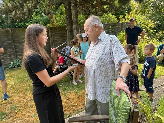 Obfrau Kathrin Höckner gratuliert | Foto: Stadtkapelle Tulln