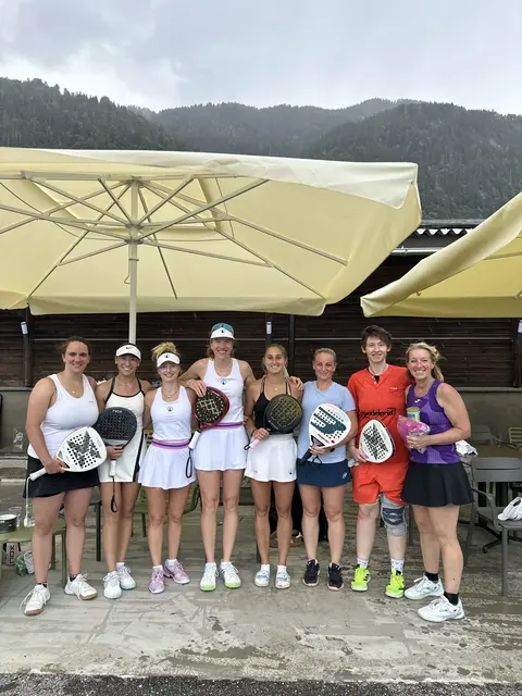 Im Damenbewerb machte anhaltender Regen den Finalspielen einen Strich durch die Rechnung.  | Foto: Austrian Padel Union