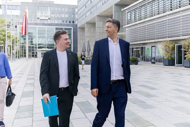 St. Pöltens Vizebürgermeister Florian Krumböck und der Wiener Landesparteiobmann Markus Figl luden zum ersten Treffen der ÖVP-Städteplattform nach Niederösterreich ein. | Foto: Paola Komanek