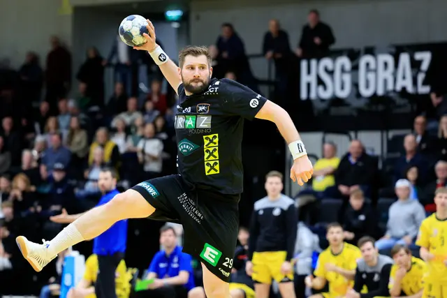 Kapitän Lukas Schweighofer bleibt ein weiteres Jahr in Graz.  | Foto: GEPA