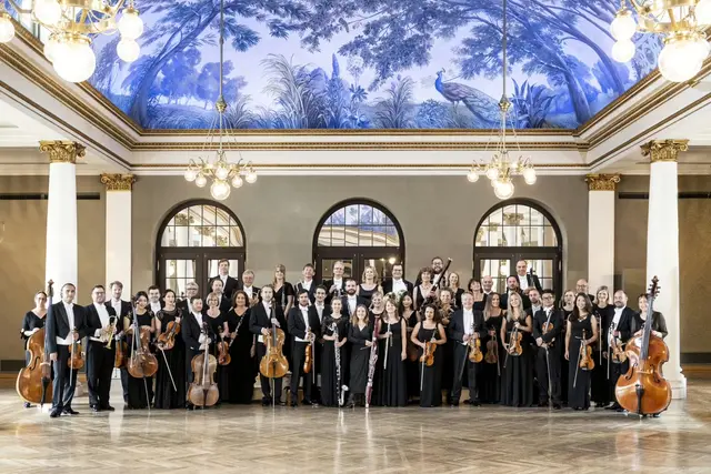Die Münchner Symphoniker bringen mit ihrer „Italienischen Sommernacht“ bekannte Werke von Verdi und Puccini nach Innsbruck. | Foto: Münchner Symphoniker