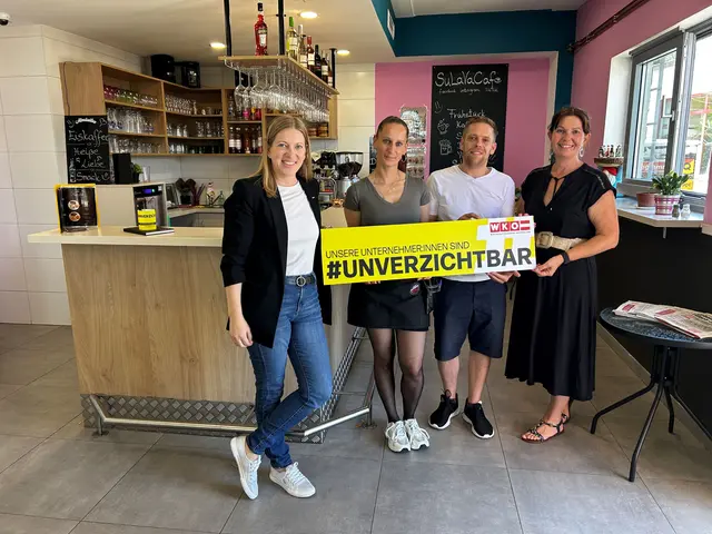 Regionalstellenleiterin Evelyn Zarits, Zsuzsanna und László Graszl und Regionalstellenobfrau Melanie Eckhardt | Foto: WKB