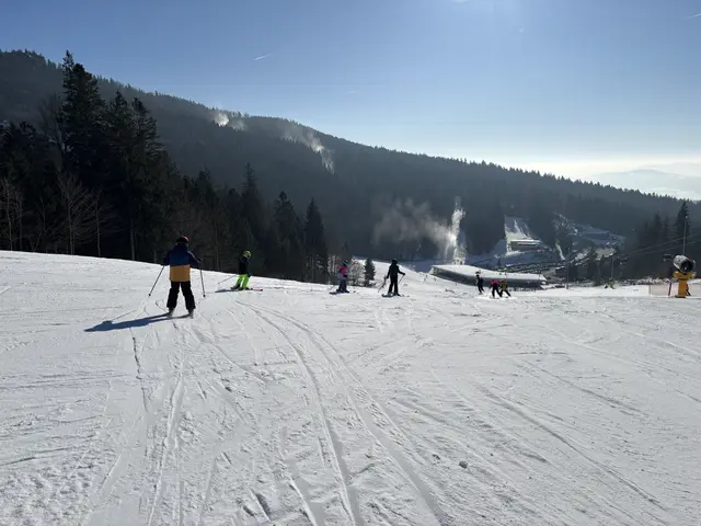 Das Skigebiet Hochficht ist etwa 20 Autominuten vom Aparthotel Seitelschlag entfernt.  | Foto: Karin Bayr
