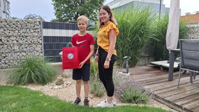 Gregor mit seiner Jugendchefin Magdalena Kerschbaumer (v.l.n.r)
 | Foto: ÖA FF-Althofen
