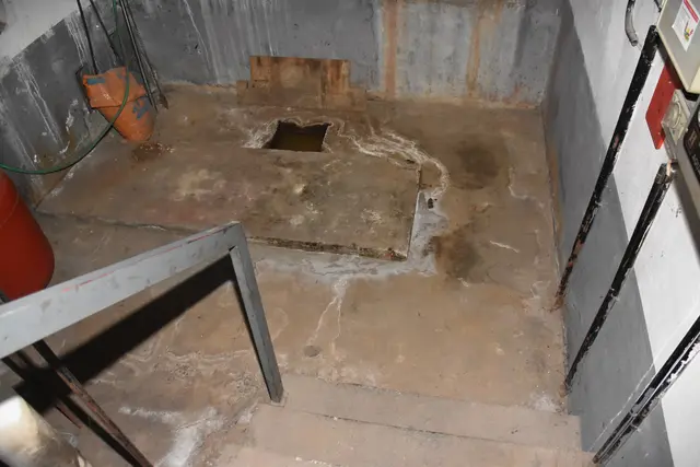 Nach knapp 60 Jahren hat das Gemeindehaus in Pabneukirchen mit Gemeindeamt, Polizeistation, Wohnungen, Heimatstube, Büro für Wassergenossenschaft und mit einem Frisiersalon (ehemals Postamt) ausgedient.  | Foto: Zinterhof